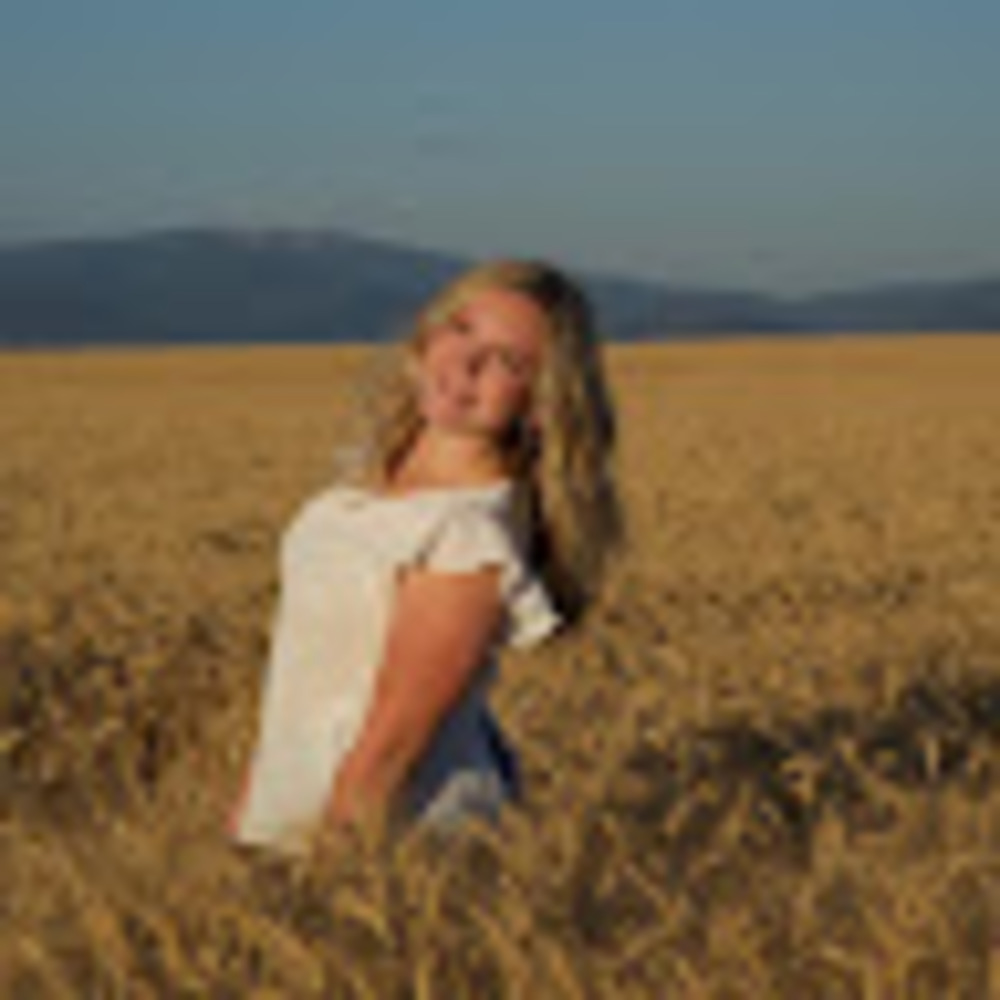 Meet your Posher, Annika